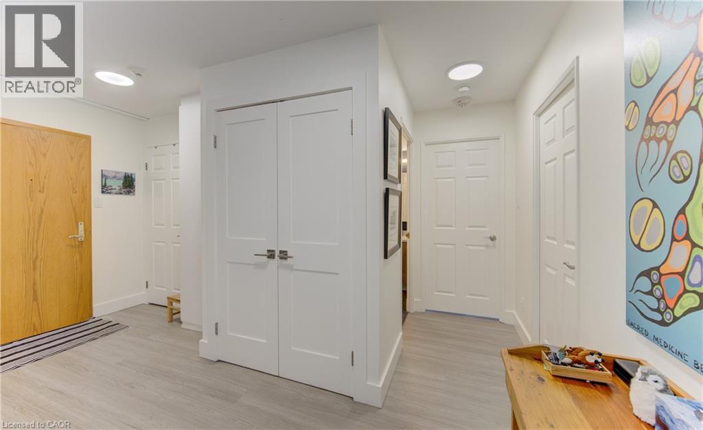 6 Willow Street Unit# 1503, Waterloo, Ontario  N2J 4S3 - Photo 8 - 40856306