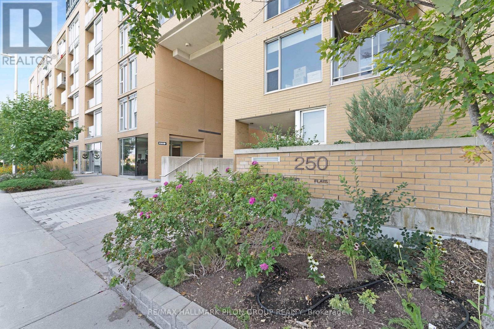 905 - 250 Lett Street, Ottawa, Ontario  K1R 0A8 - Photo 2 - X13688058