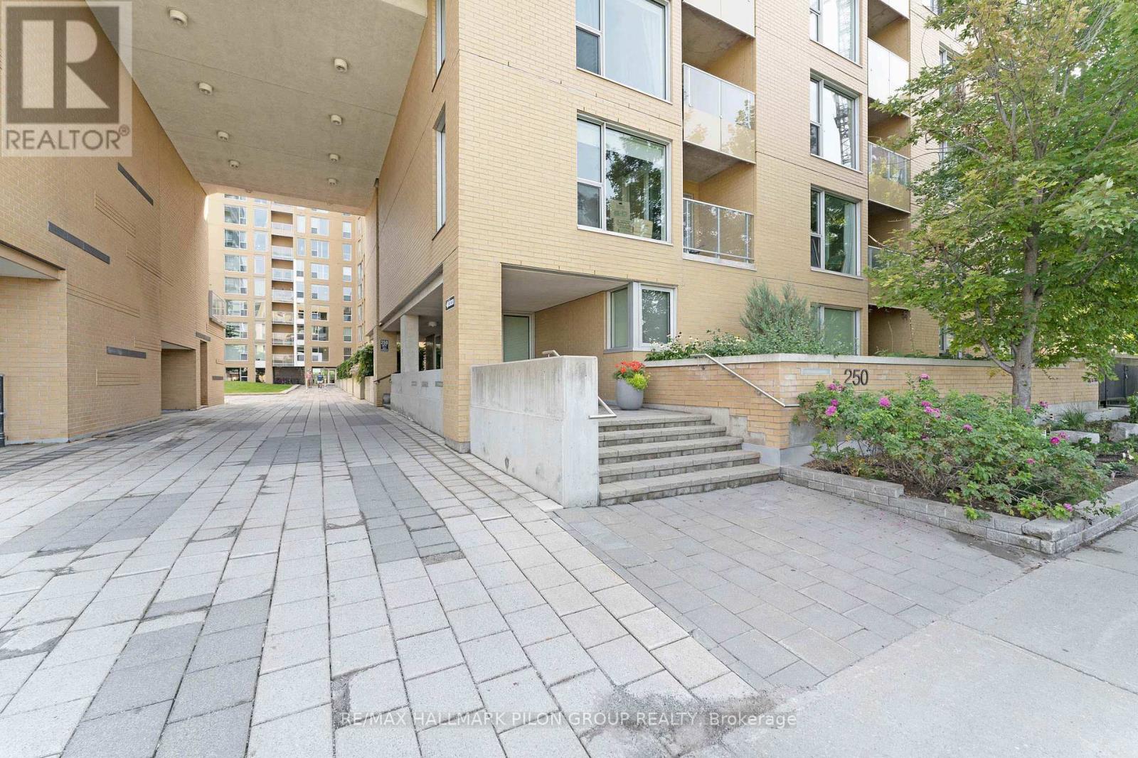 905 - 250 Lett Street, Ottawa, Ontario  K1R 0A8 - Photo 3 - X13688058