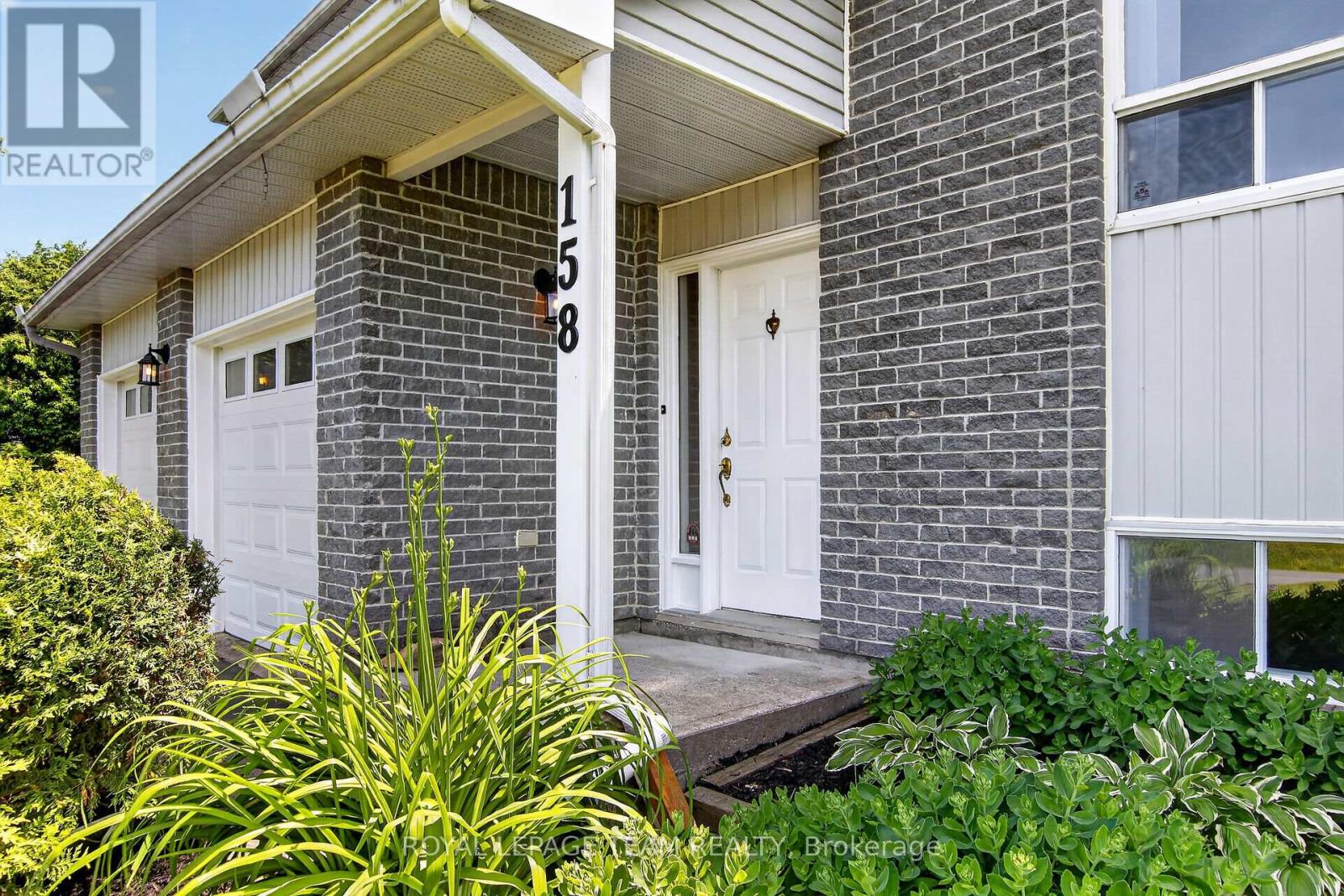 158 Oakwood Drive, Clarence-Rockland, Ontario K4K 1K9 - Photo 3 - X13688078