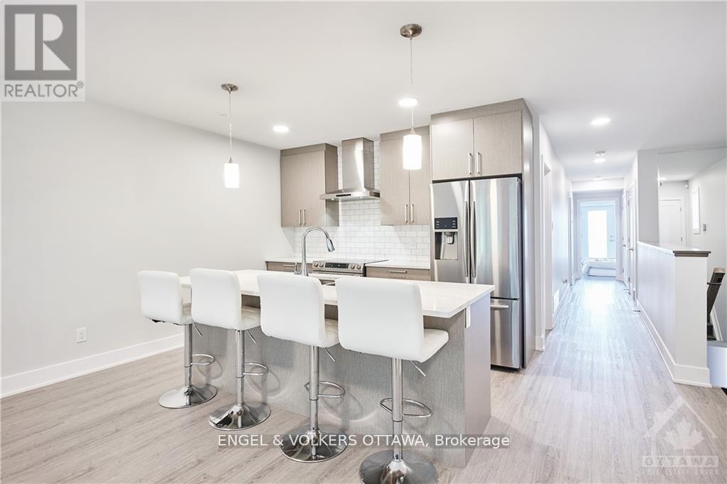 3 - 569 Mcleod Street, Ottawa, Ontario  K1R 5R2 - Photo 5 - X13688112