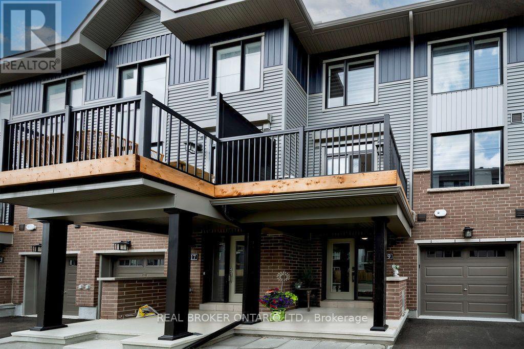 919 Dignity Place, Ottawa, Ontario  K4A 5R5 - Photo 2 - X13688188