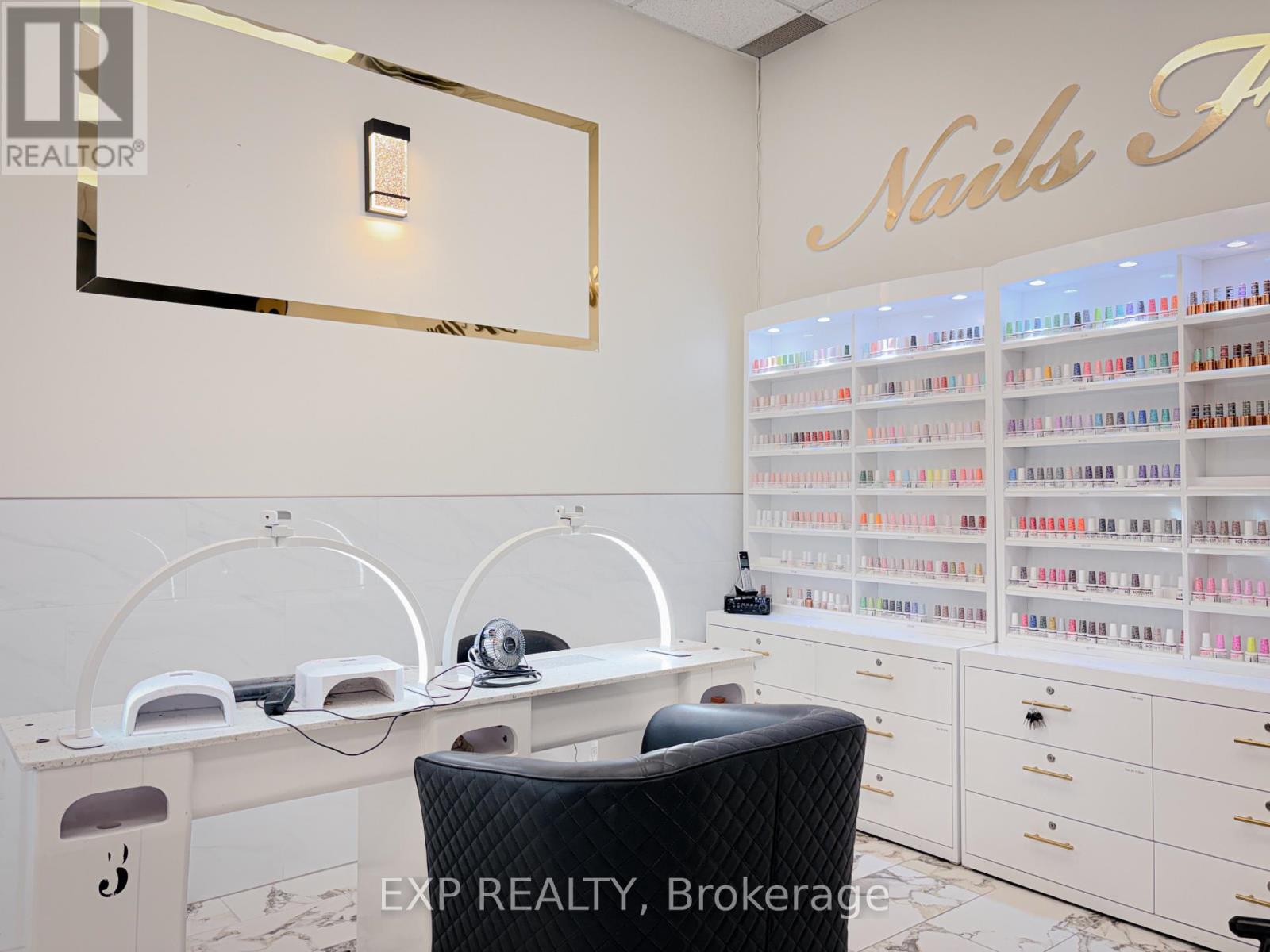 #310 - 343,310 Glendale Avenue, St. Catharines, Ontario  L2T 1K1 - Photo 6 - X13688022
