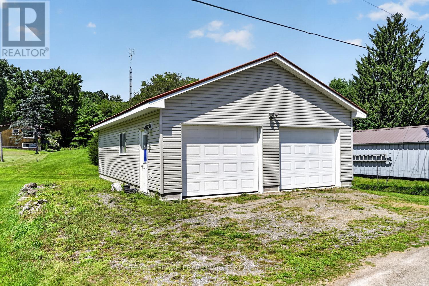 5 Buells Point Road, Leeds And The Thousand Islands, Ontario K0E 1R0 - Photo 4 - X13688200