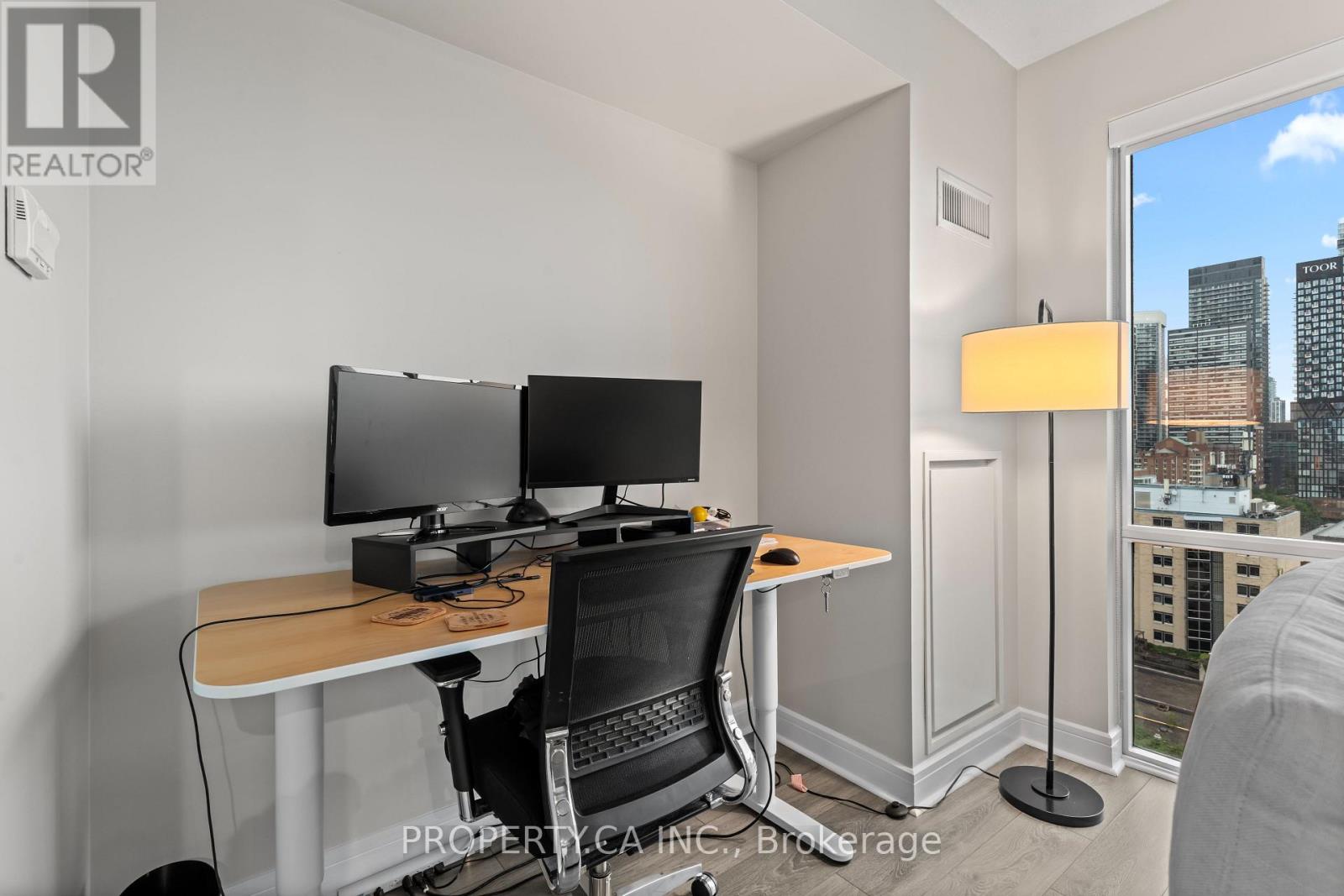 1204 - 116 George Street, Toronto, Ontario  M5A 3S2 - Photo 11 - C13688052