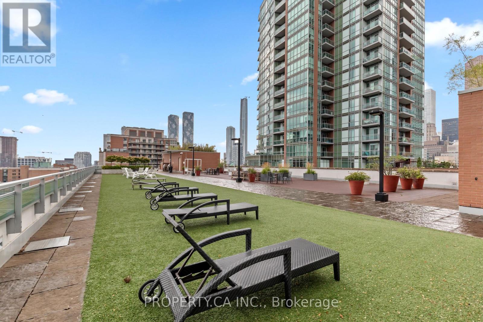 1204 - 116 George Street, Toronto, Ontario  M5A 3S2 - Photo 21 - C13688052