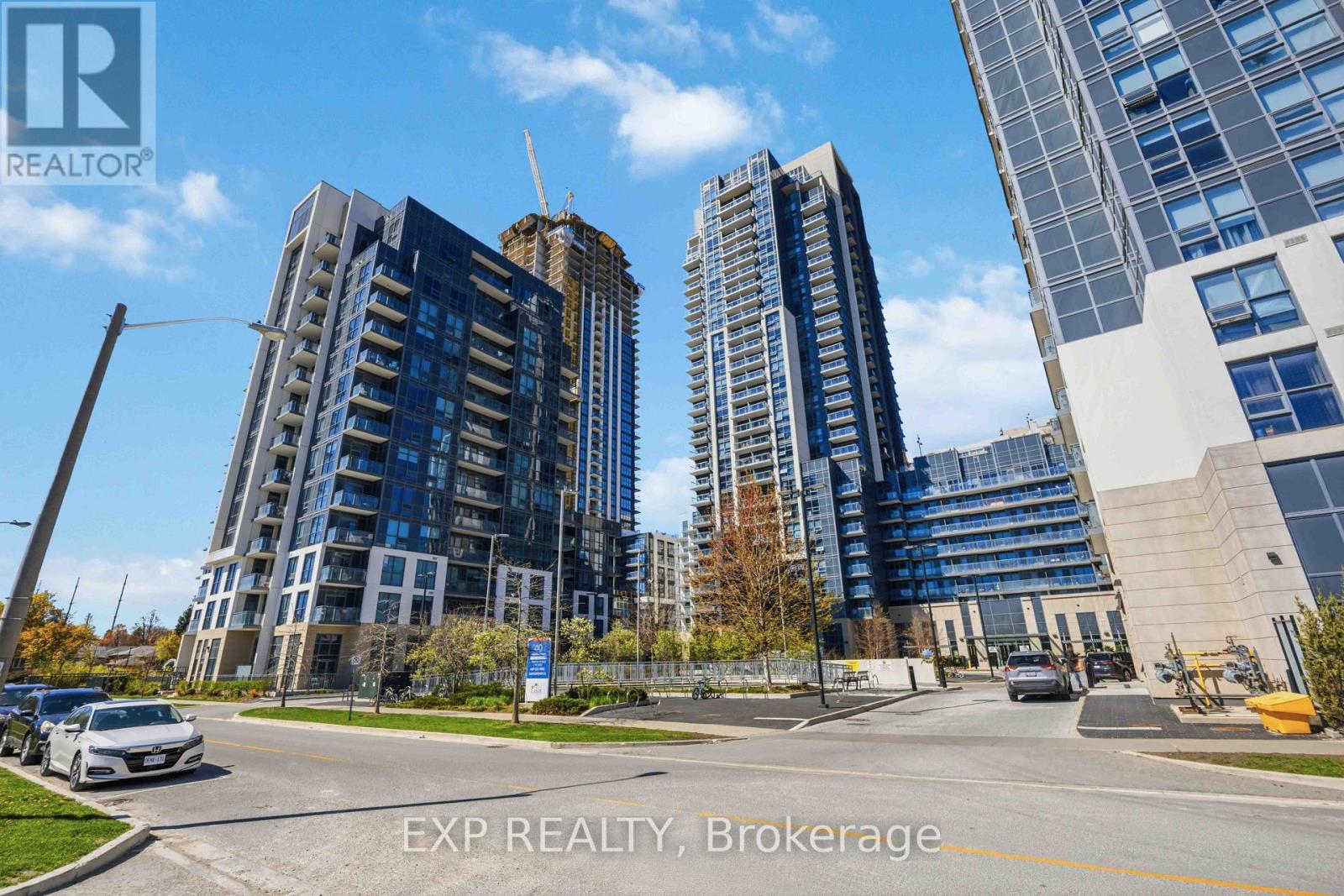 2410 - 20 Meadowglen Place, Toronto, Ontario  M1G 0A9 - Photo 20 - E13688050