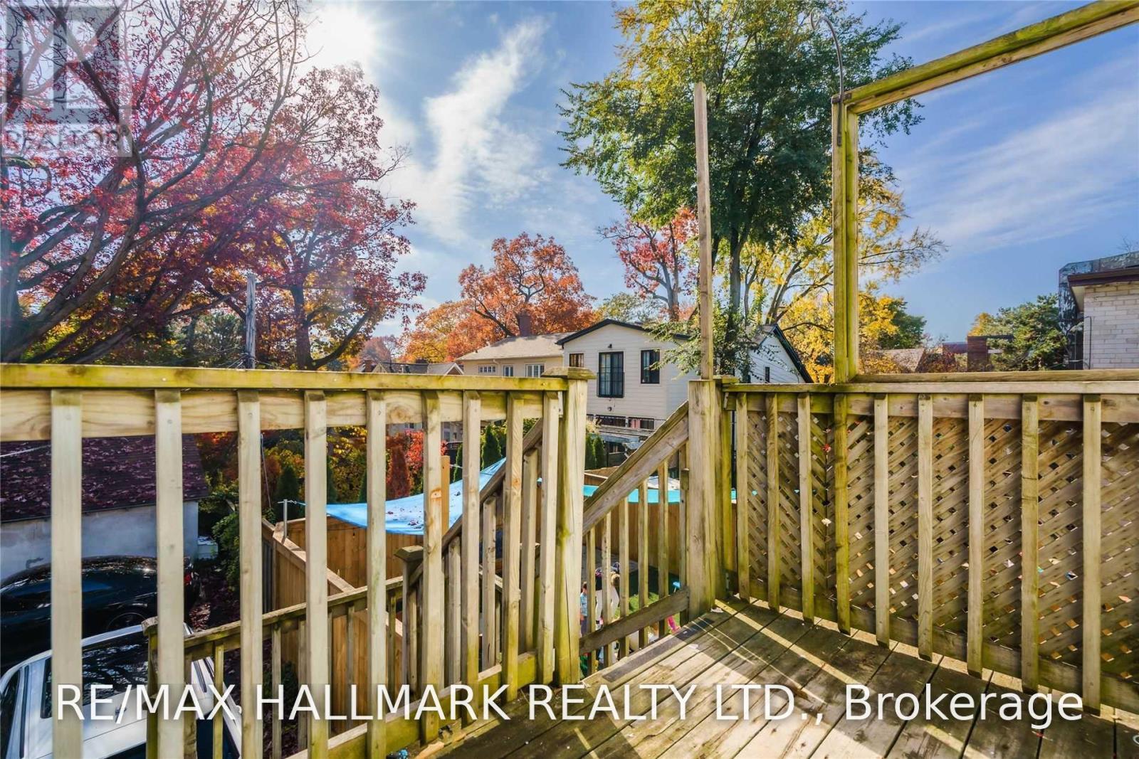 2nd Fl - 1001 Kingston Road, Toronto, Ontario  M4E 1T3 - Photo 13 - E13688068