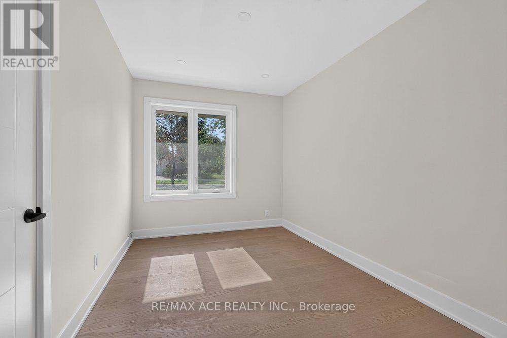 11 Faircroft Boulevard, Toronto, Ontario  M1N 2W9 - Photo 31 - E13688118