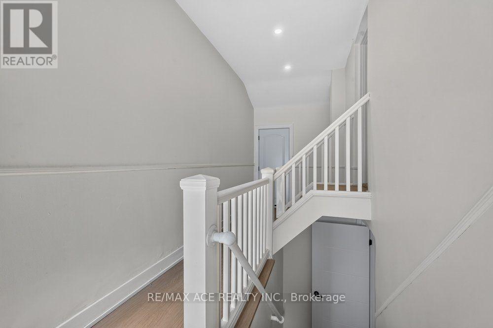 11 Faircroft Boulevard, Toronto, Ontario  M1N 2W9 - Photo 33 - E13688118