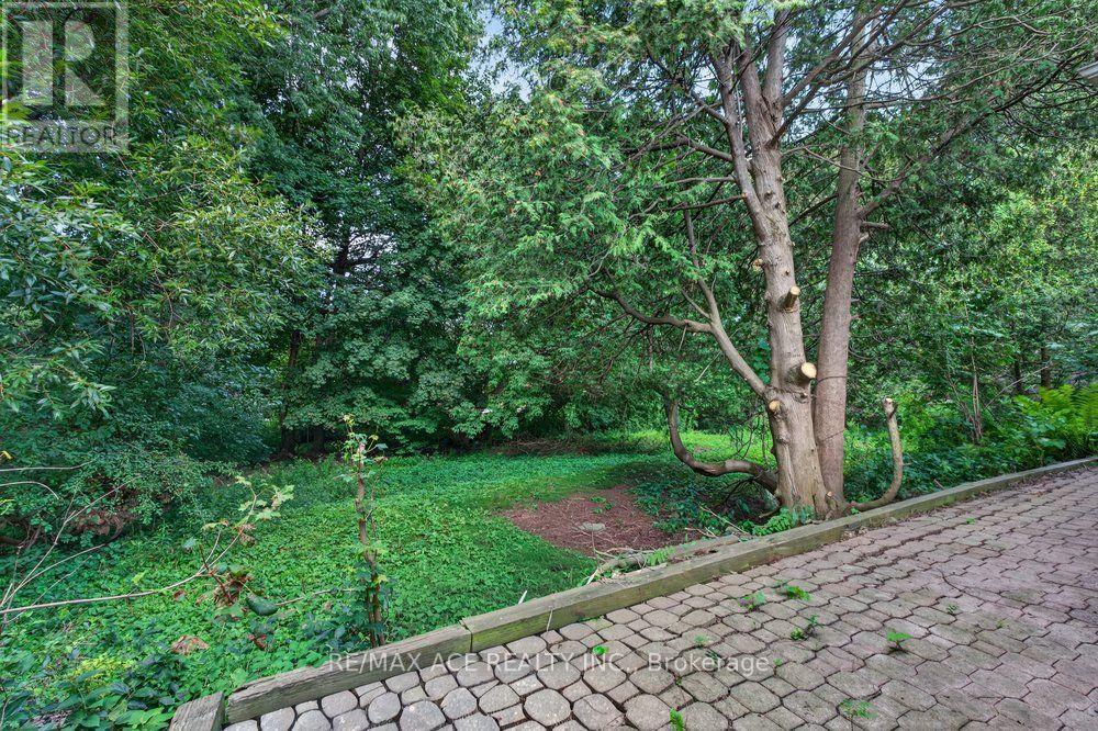 11 Faircroft Boulevard, Toronto, Ontario  M1N 2W9 - Photo 41 - E13688118