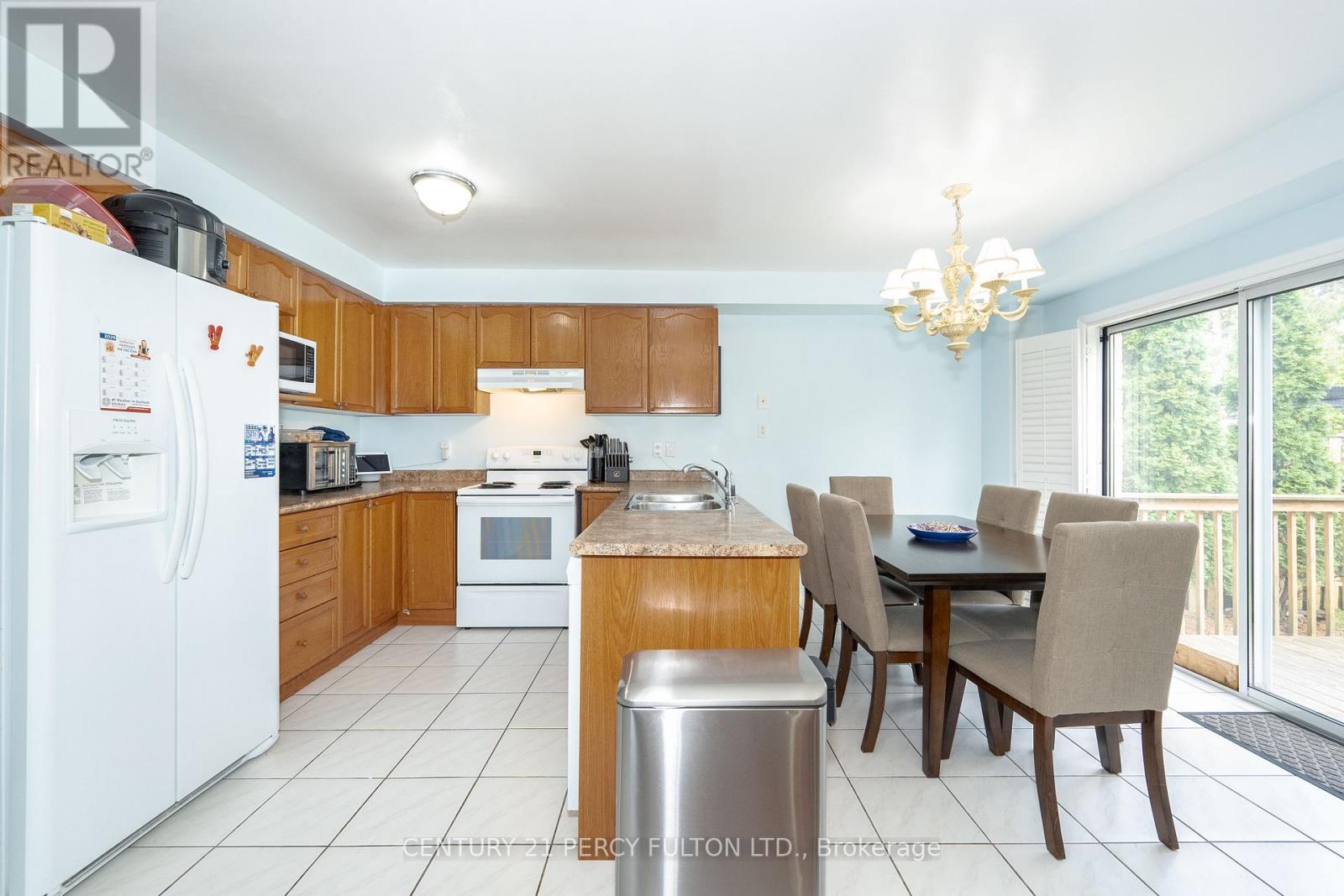 71 Armitage Crescent, Ajax, Ontario  L1T 4K9 - Photo 15 - E13688148