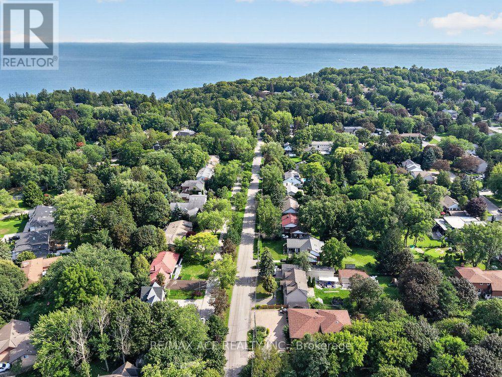 11 Faircroft Boulevard, Toronto, Ontario  M1N 2W9 - Photo 48 - E13688156