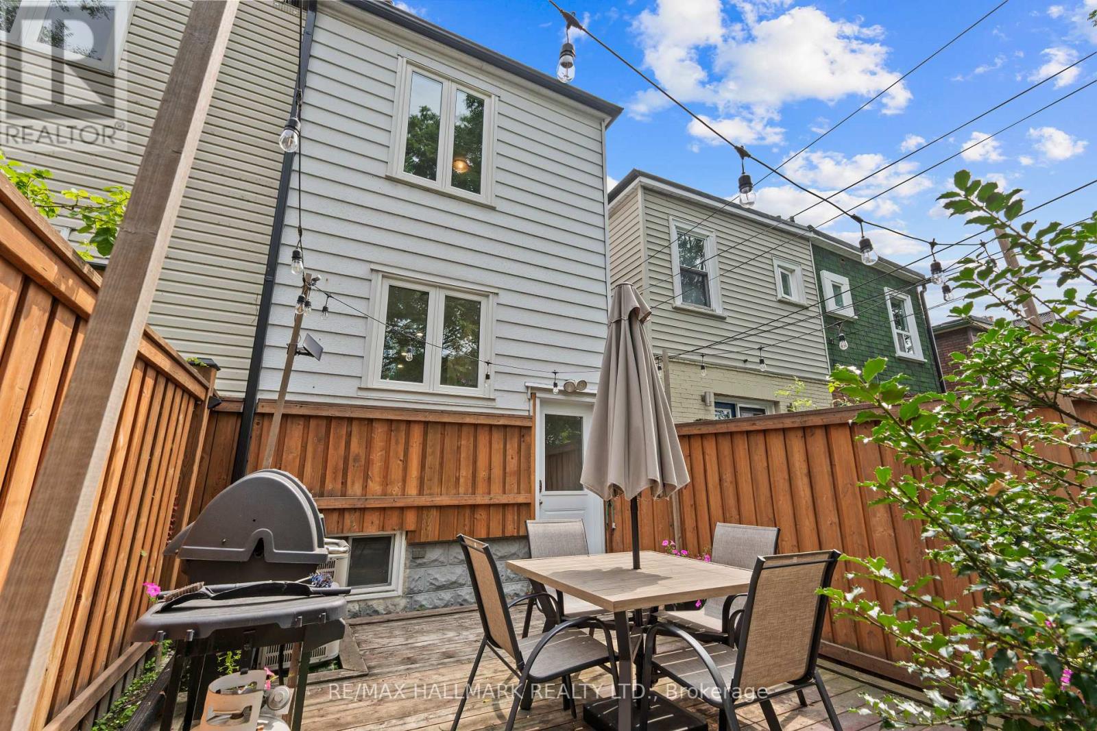 324 Kenilworth Avenue, Toronto, Ontario  M4L 3S8 - Photo 38 - E13688170
