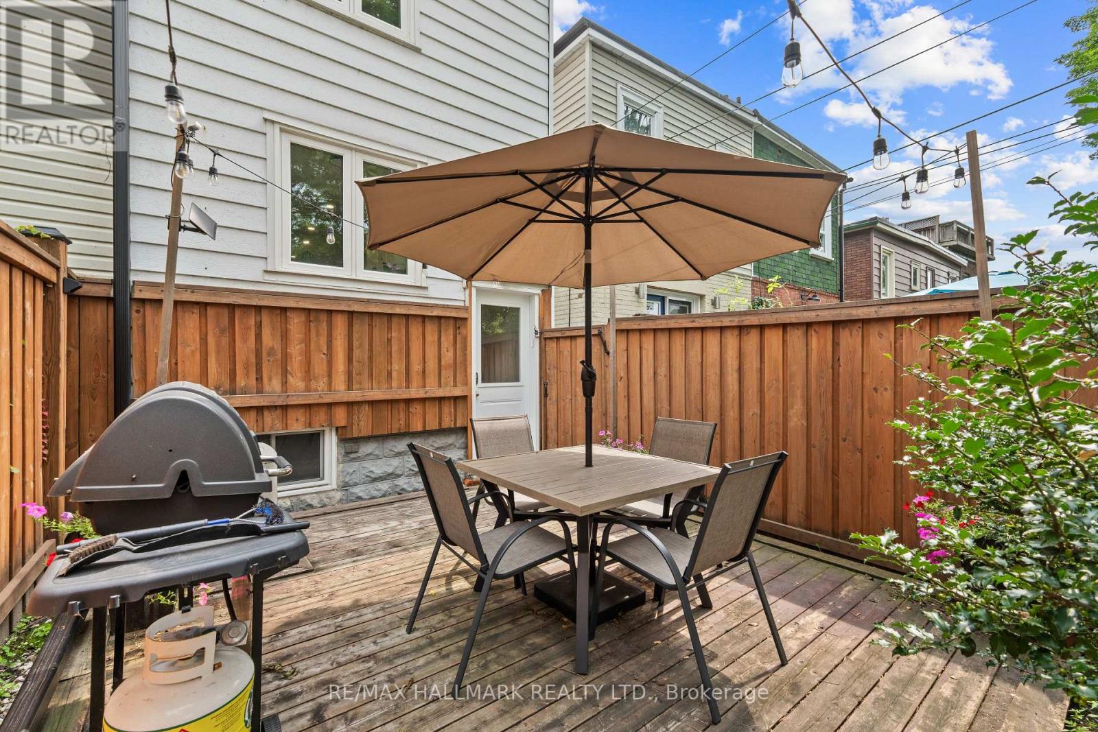 324 Kenilworth Avenue, Toronto, Ontario  M4L 3S8 - Photo 39 - E13688170
