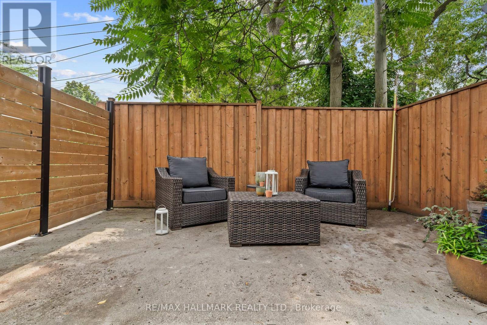 324 Kenilworth Avenue, Toronto, Ontario  M4L 3S8 - Photo 44 - E13688170