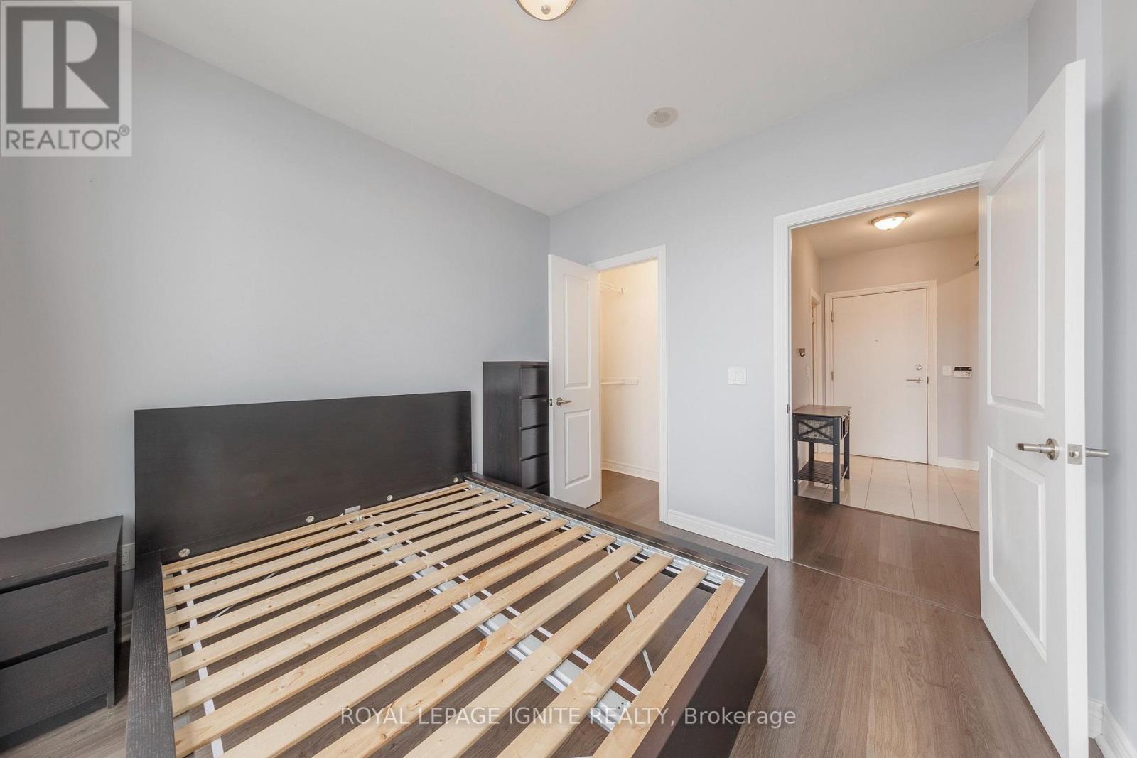 Ph04 - 50 Town Centre Court, Toronto, Ontario  M1P 0A9 - Photo 15 - E13688180