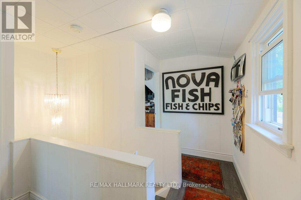 110 Lakeside Avenue, Toronto, Ontario  M1N 3C1 - Photo 14 - E13688182