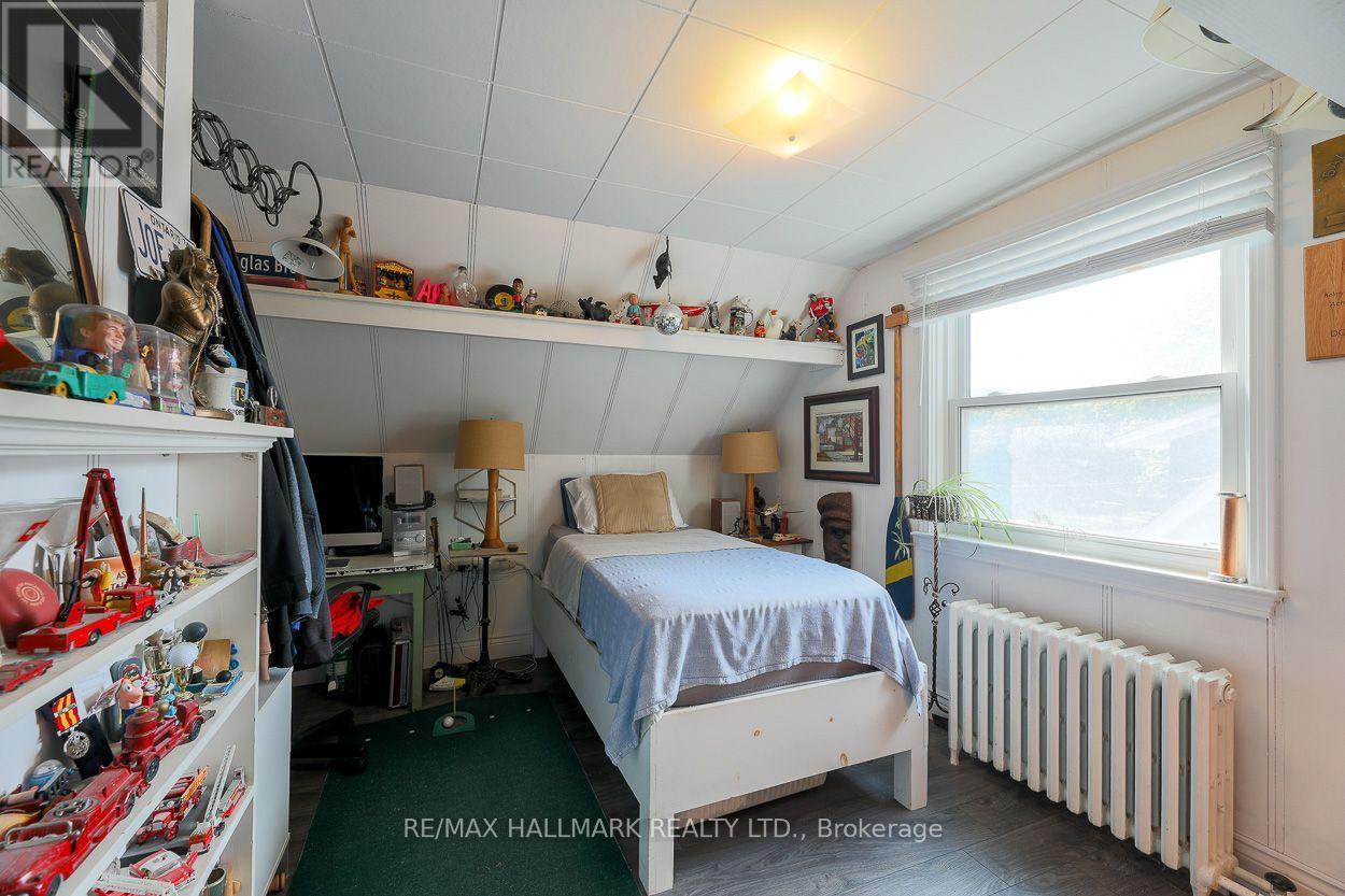 110 Lakeside Avenue, Toronto, Ontario  M1N 3C1 - Photo 17 - E13688182