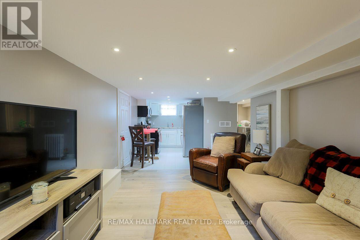 110 Lakeside Avenue, Toronto, Ontario  M1N 3C1 - Photo 19 - E13688182