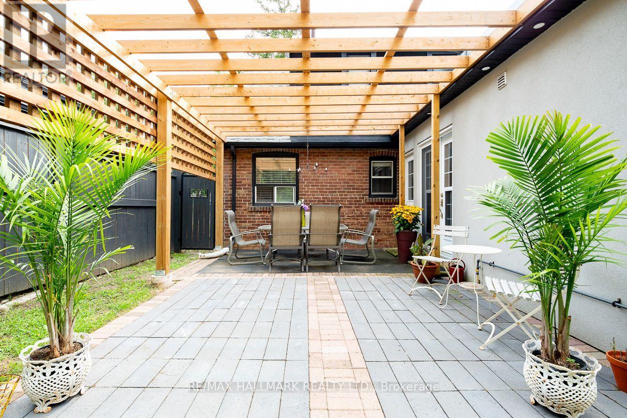 110 Lakeside Avenue, Toronto, Ontario  M1N 3C1 - Photo 25 - E13688182