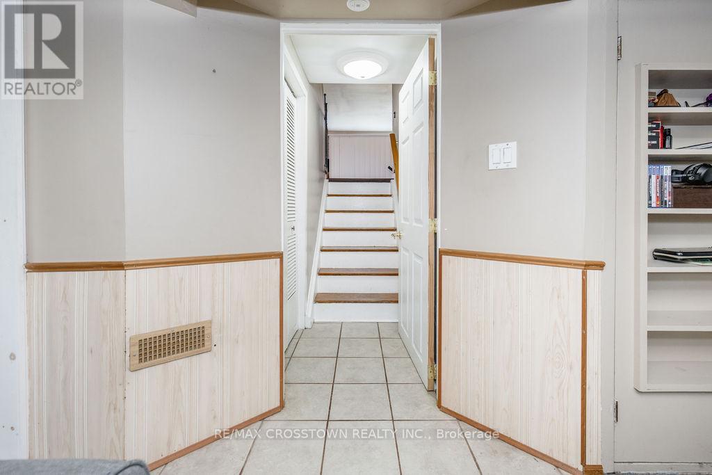 865 Krosno Boulevard, Pickering, Ontario  L1W 1H2 - Photo 26 - E13688242