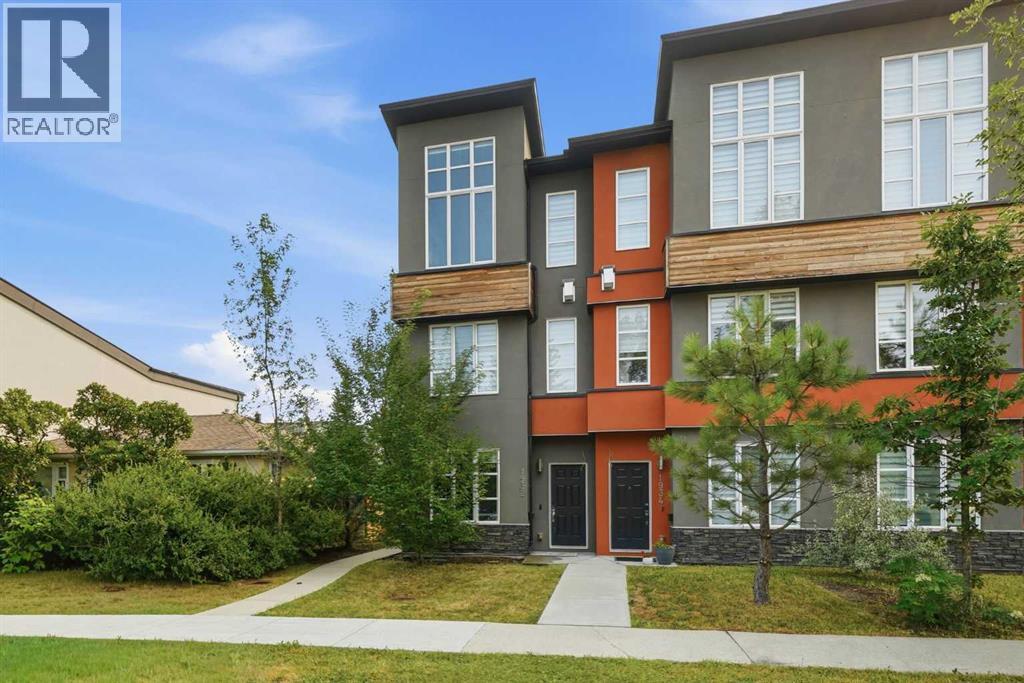 1932 26A Street SW, Calgary, Alberta