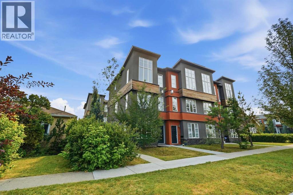 1932 26a Street SW, Calgary, Alberta  T3E 2B7 - Photo 2 - A2337941