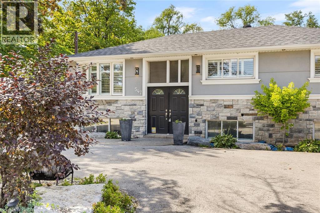 547 Pinegrove Road, Oakville, Ontario  L6K 2C2 - Photo 3 - 40852278