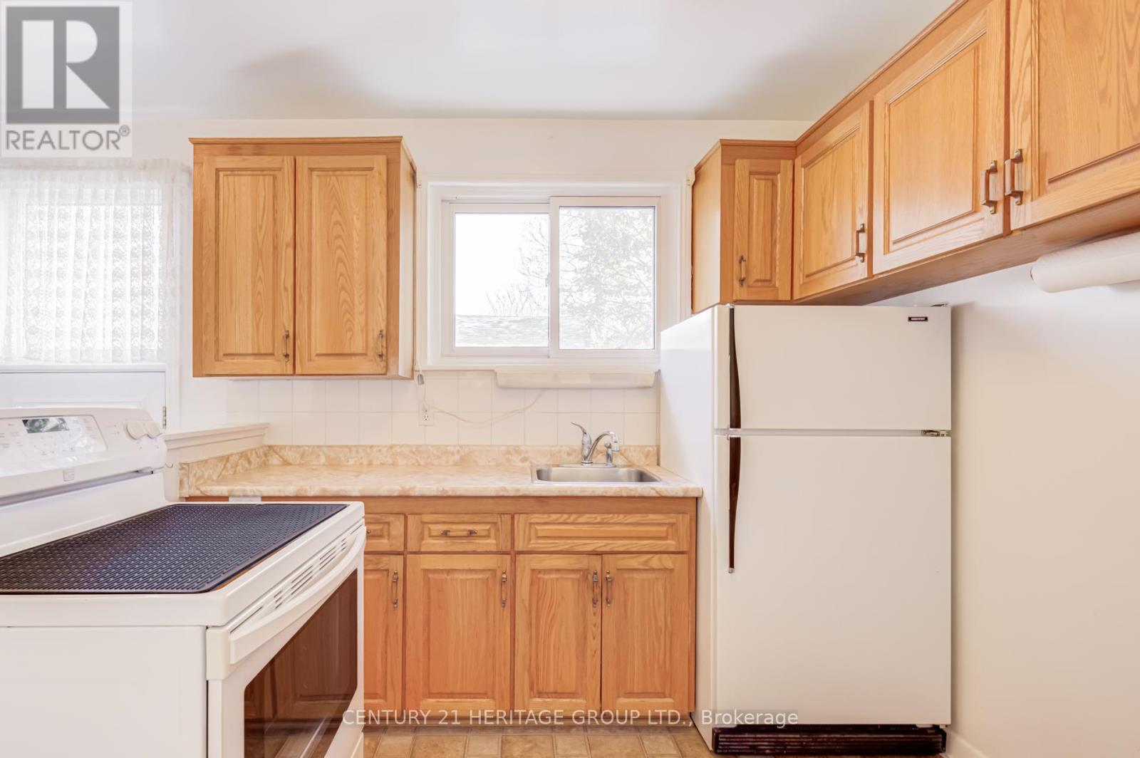 245 Browndale Crescent, Richmond Hill, Ontario  L4C 3H9 - Photo 14 - N13688032