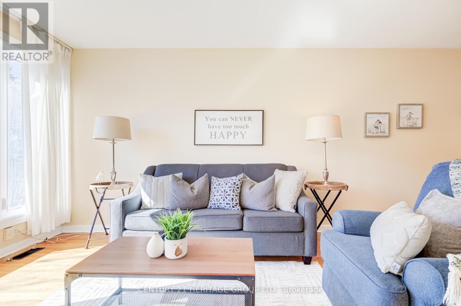 245 Browndale Crescent, Richmond Hill, Ontario  L4C 3H9 - Photo 6 - N13688032