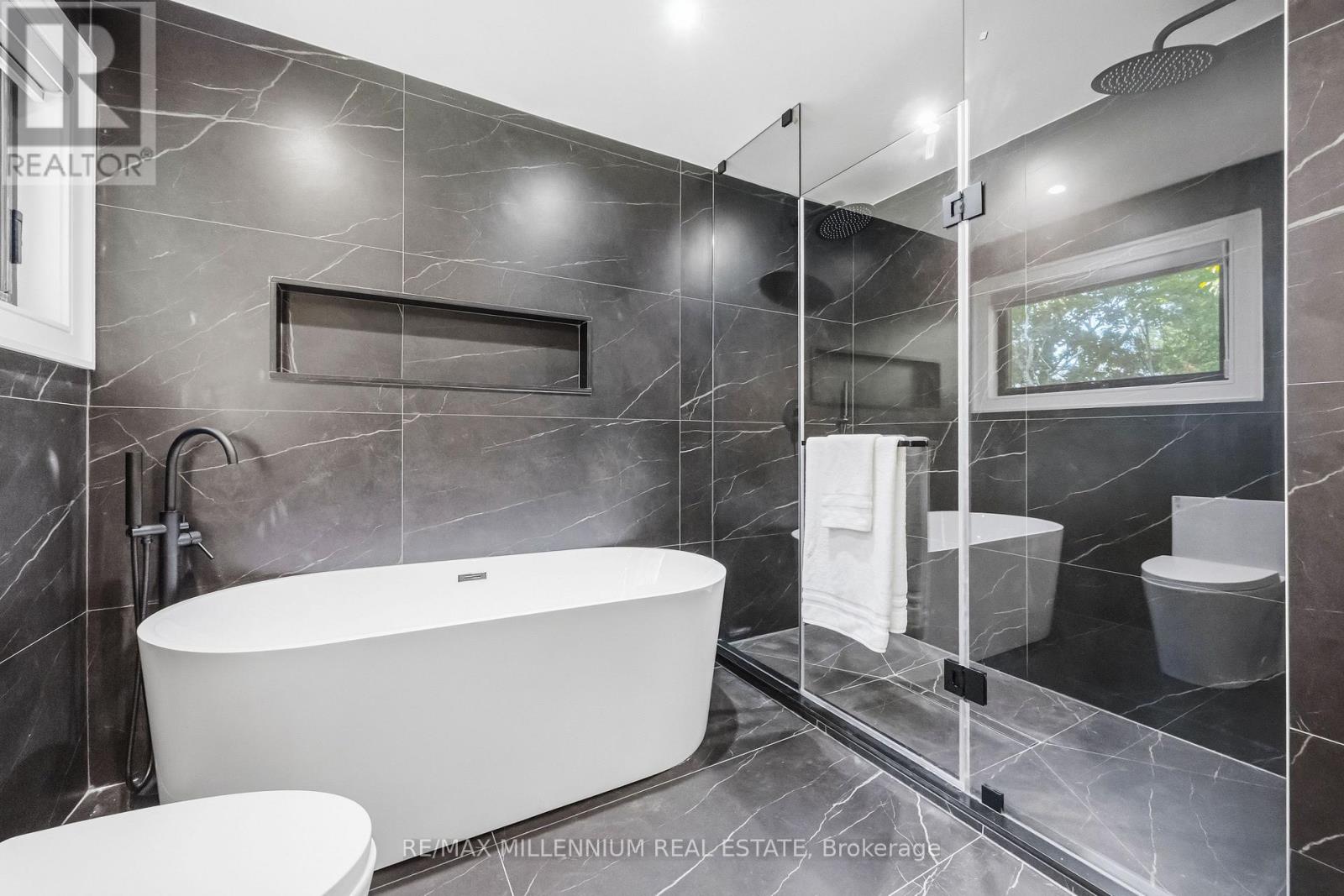 14 Portree Crescent, Markham, Ontario  L3T 3G2 - Photo 26 - N13688036