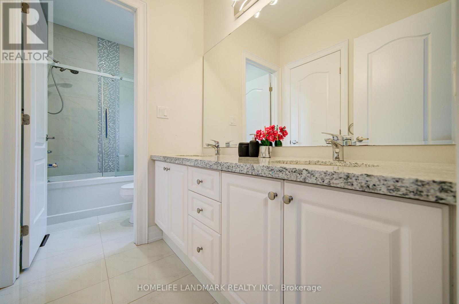 43 Mike Boshevski Court, Aurora, Ontario  L4G 3G7 - Photo 32 - N13688038