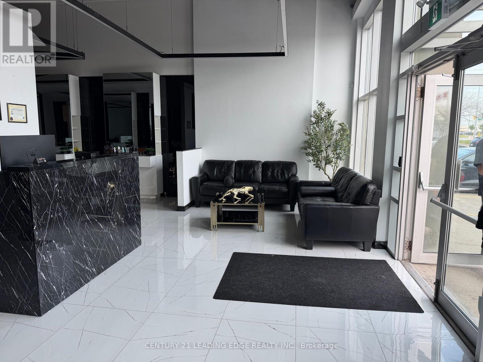 B4 - 7540 Weston Road, Vaughan, Ontario  L4L 9L9 - Photo 7 - N13688054