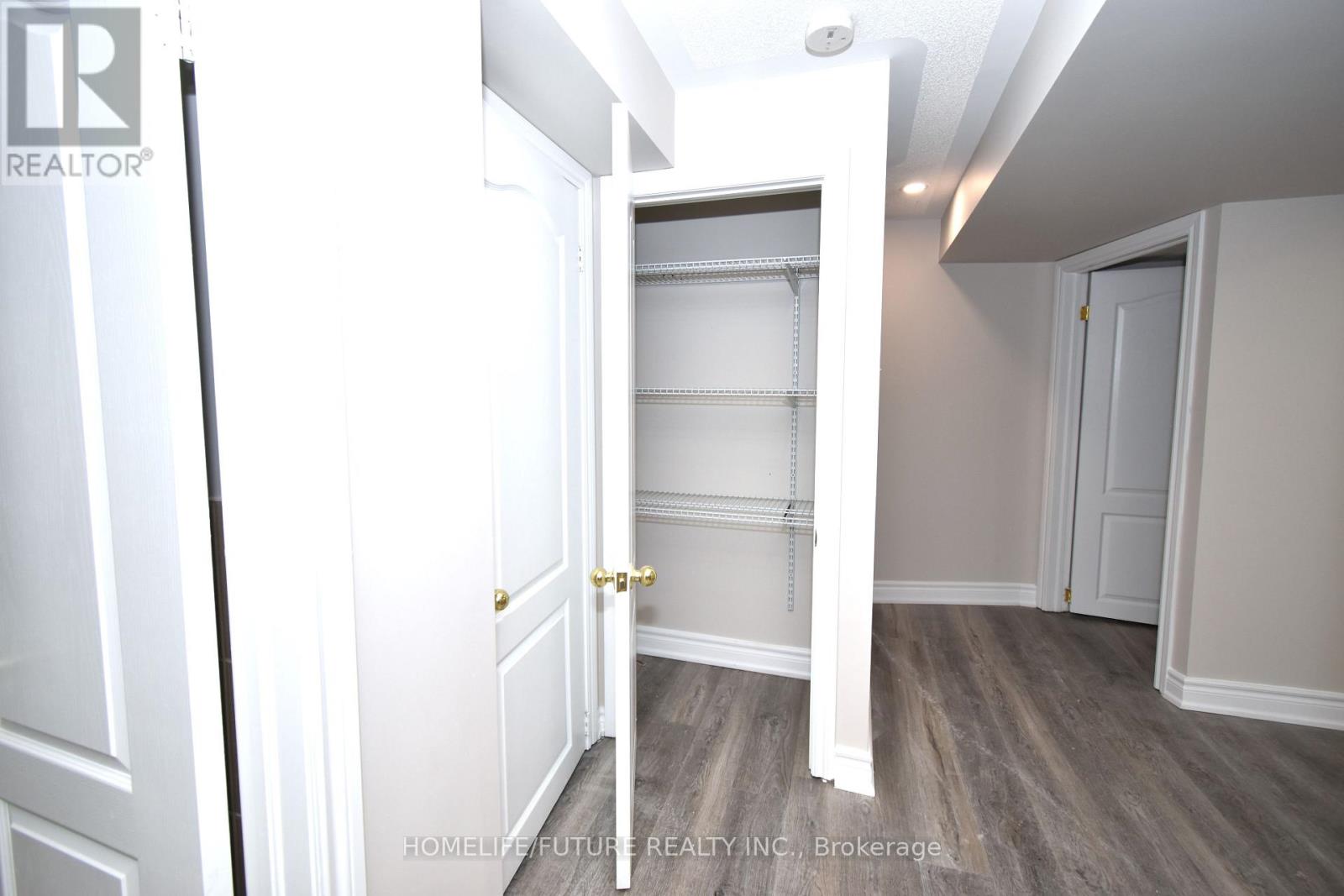 626 Highglen Avenue, Markham, Ontario  L3S 4P6 - Photo 20 - N13688136