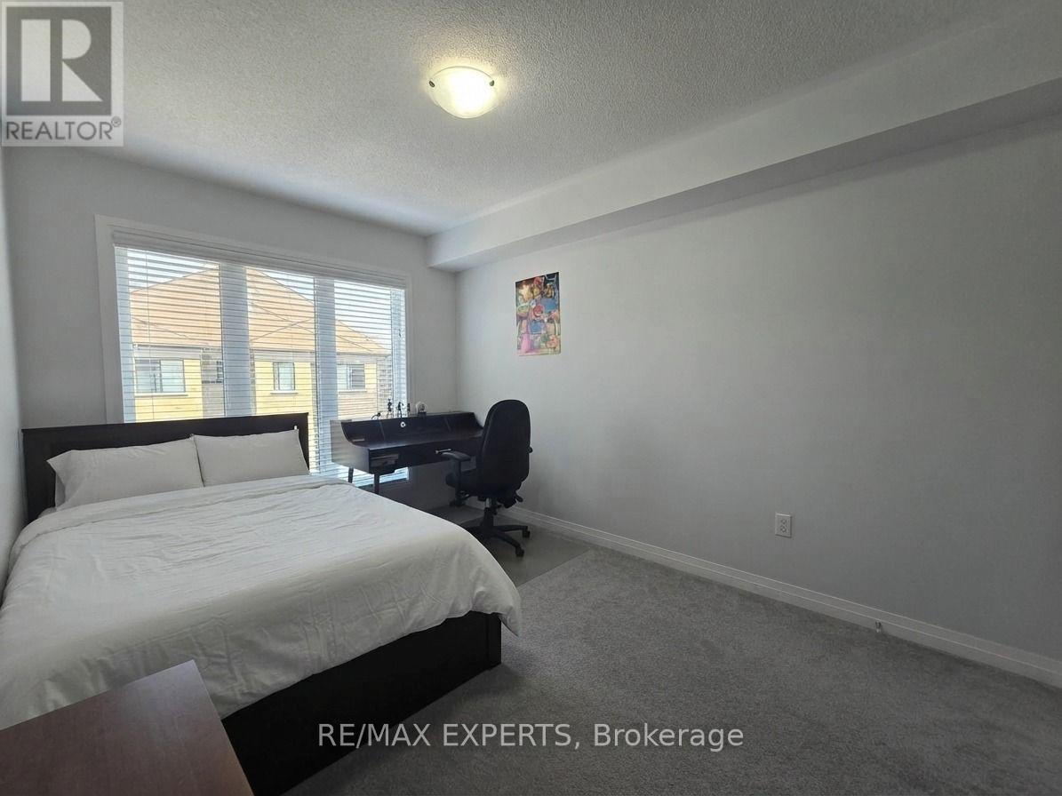 35 Landolfi Way, Bradford West Gwillimbury (Bradford), Ontario L3Z 4L7 - Photo 11 - N13688146