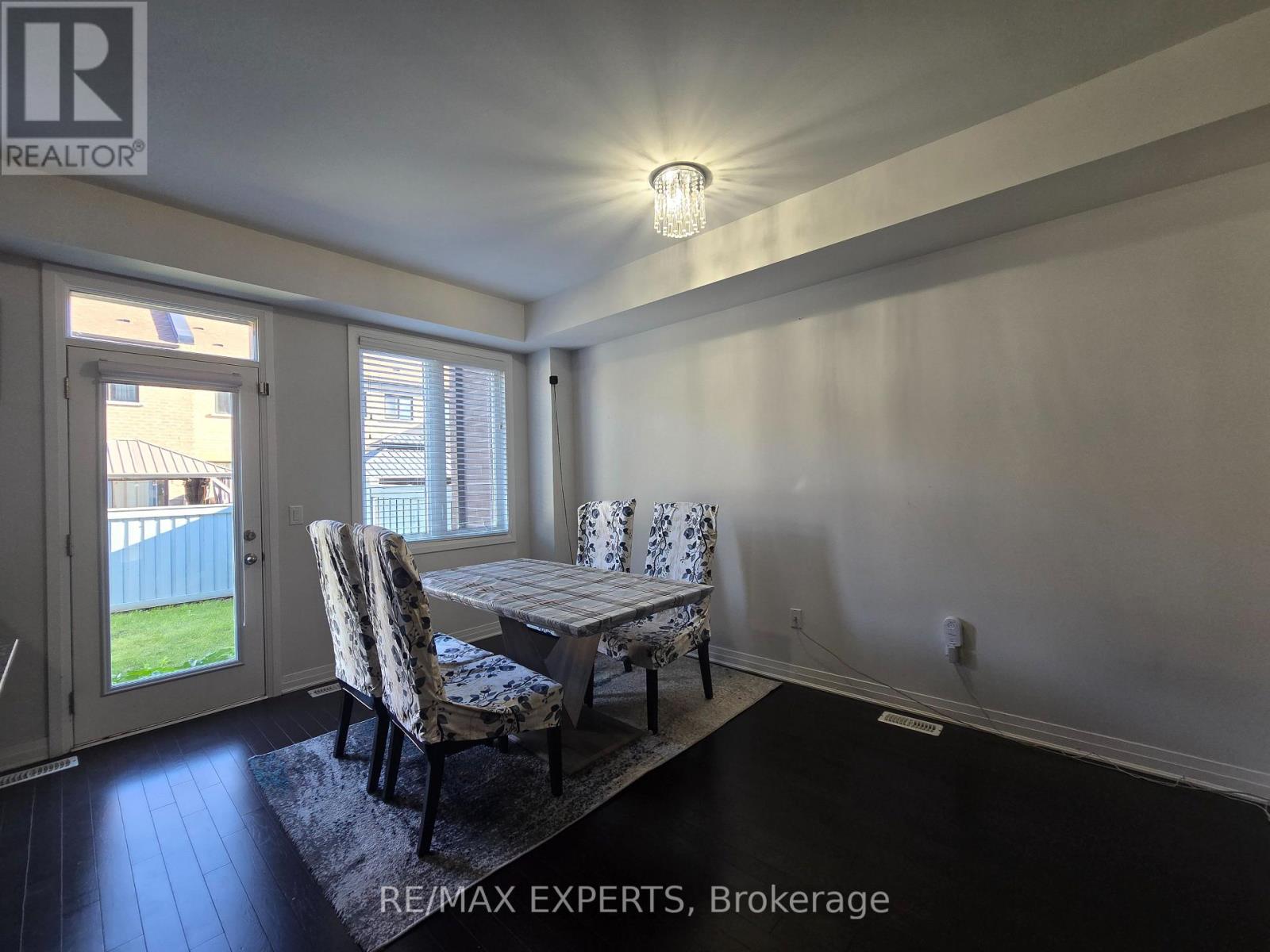 35 Landolfi Way, Bradford West Gwillimbury (Bradford), Ontario L3Z 4L7 - Photo 6 - N13688146
