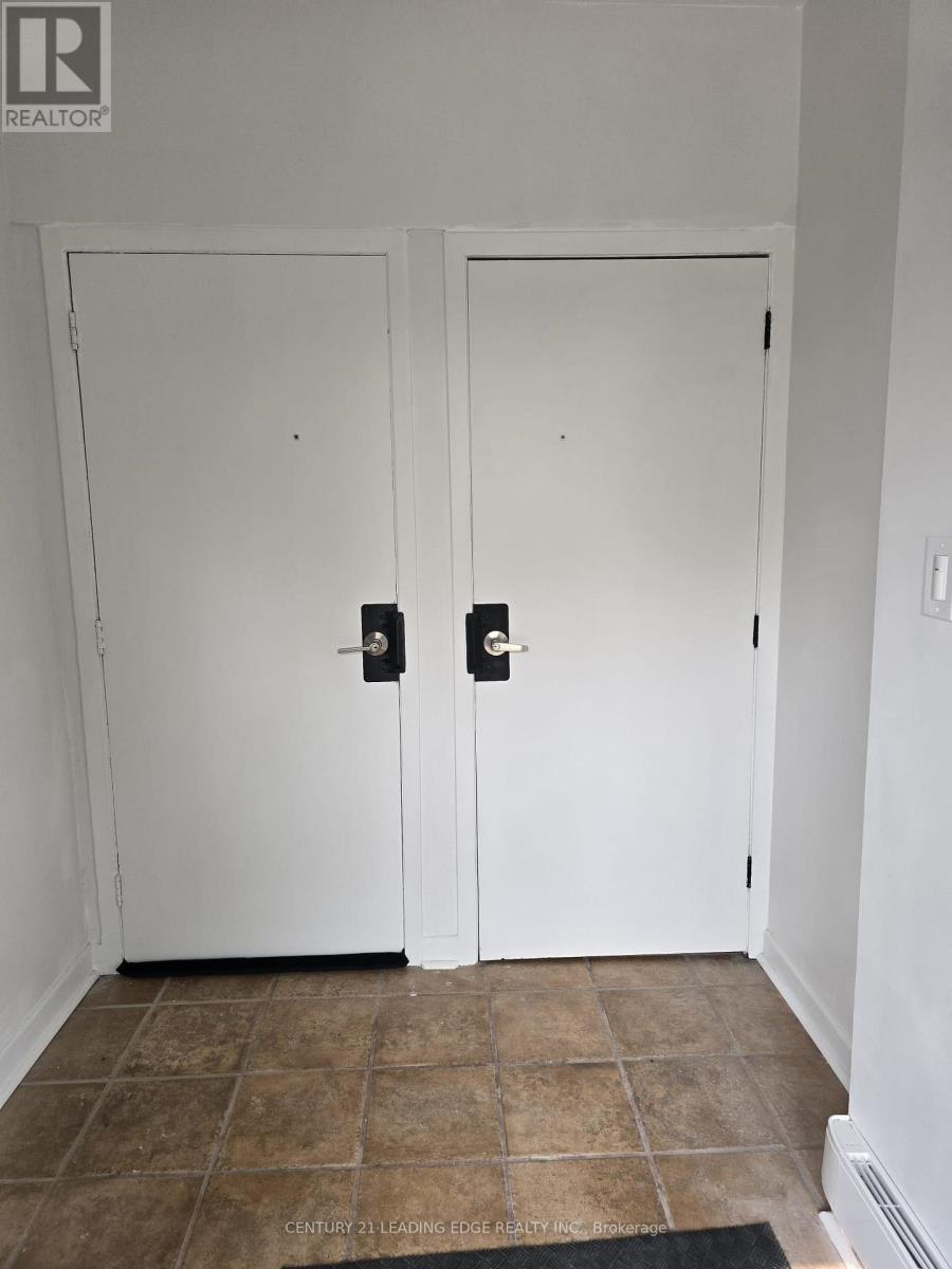 1 - 485 Howard Street, Oshawa, Ontario  L1H 4Y8 - Photo 3 - E13687992
