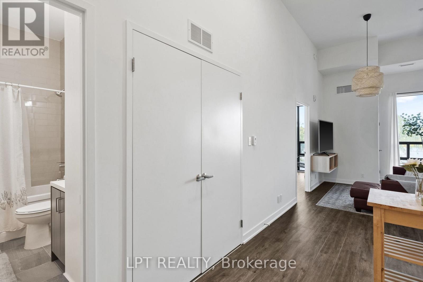 122 - 350 Prince Charles Drive S, Welland, Ontario  L3C 7B3 - Photo 10 - X13646740