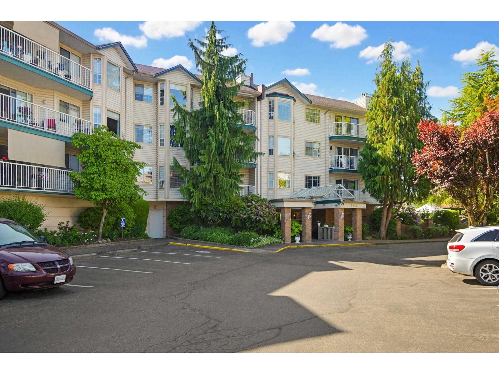 205 5360 205 STREET, Langley, British Columbia