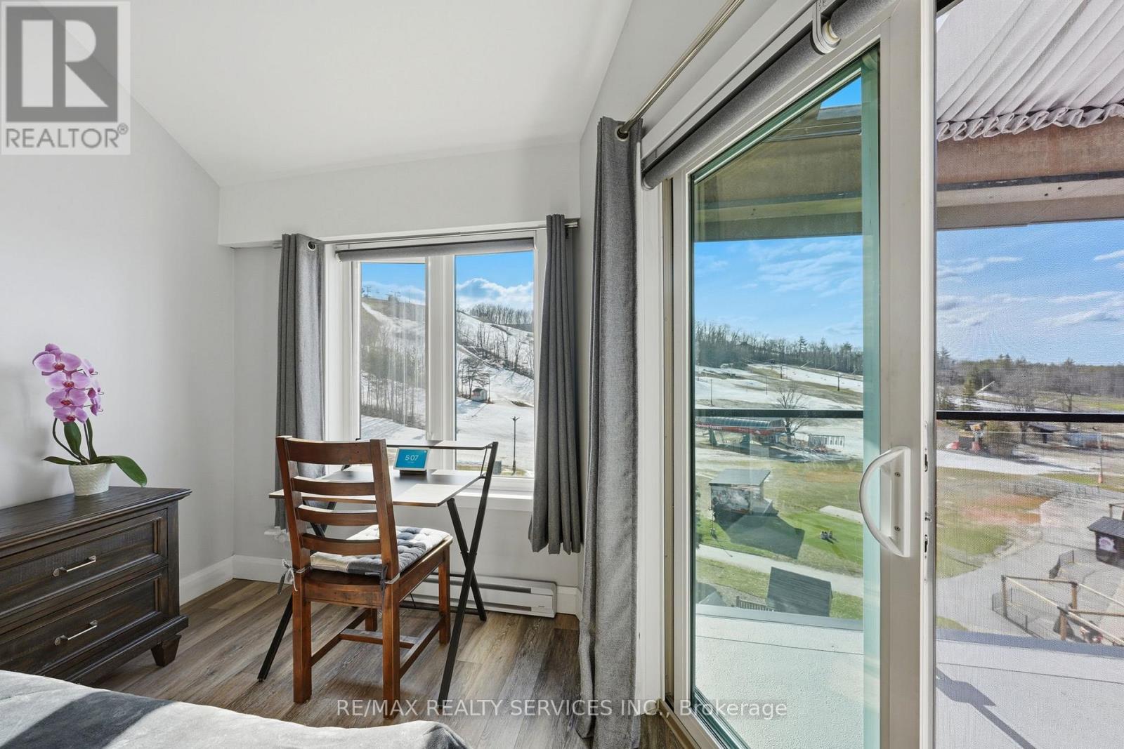 501 - 80 Horseshoe Boulevard, Oro-Medonte, Ontario  L4M 4Y8 - Photo 13 - S13688142