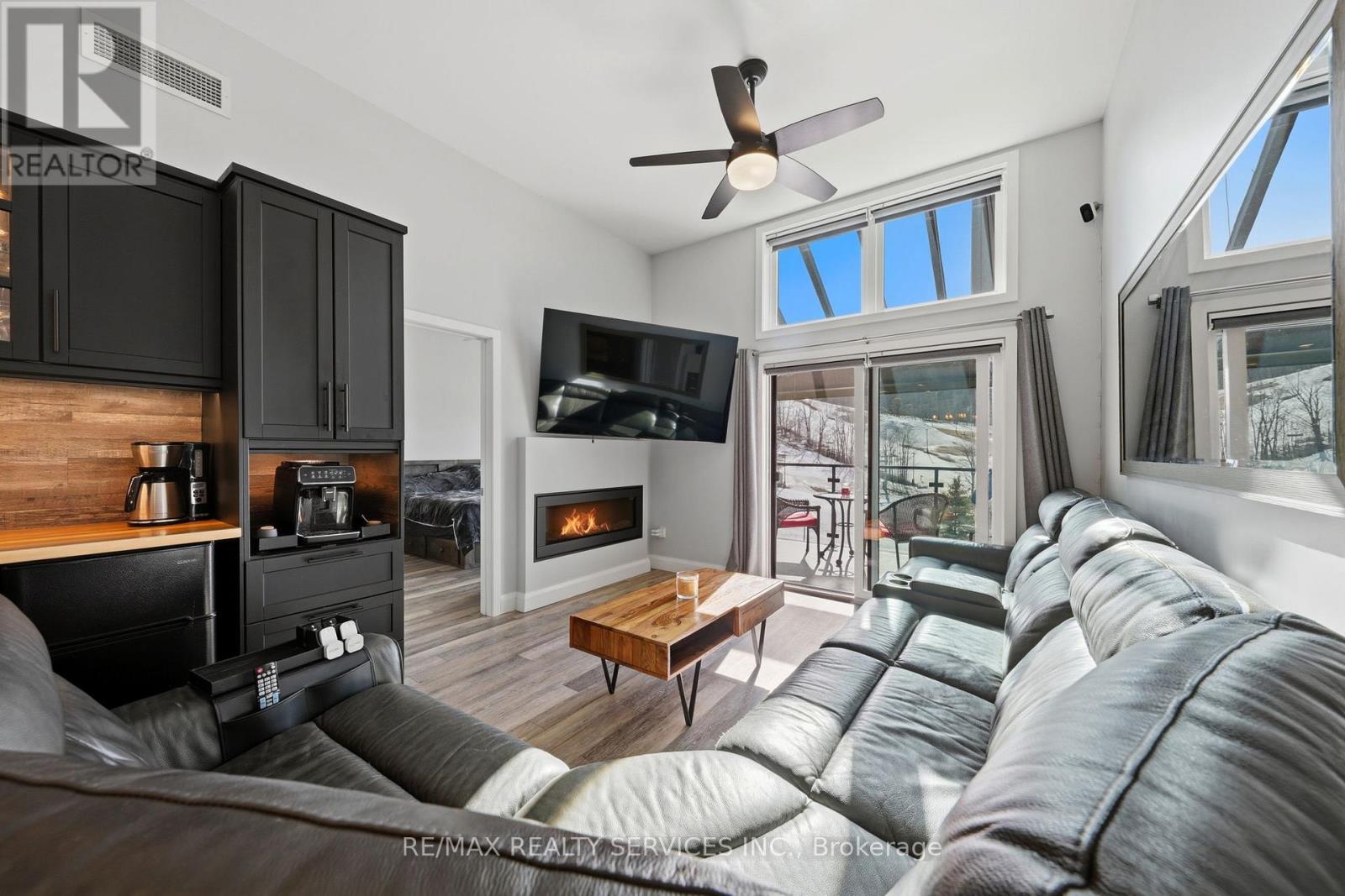 501 - 80 Horseshoe Boulevard, Oro-Medonte, Ontario  L4M 4Y8 - Photo 9 - S13688142