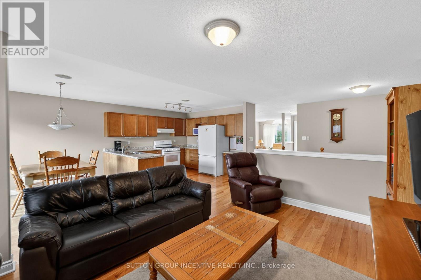 101 Lion's Gate Boulevard, Barrie, Ontario  L4M 7E5 - Photo 13 - S13688236