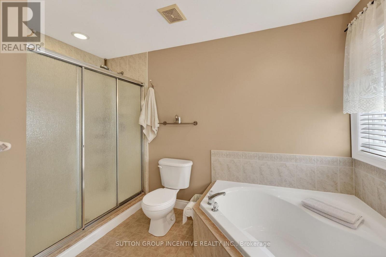 101 Lion's Gate Boulevard, Barrie, Ontario  L4M 7E5 - Photo 24 - S13688236