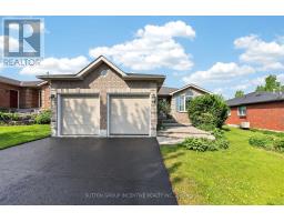 101 LION'S GATE BOULEVARD, Barrie, Ontario