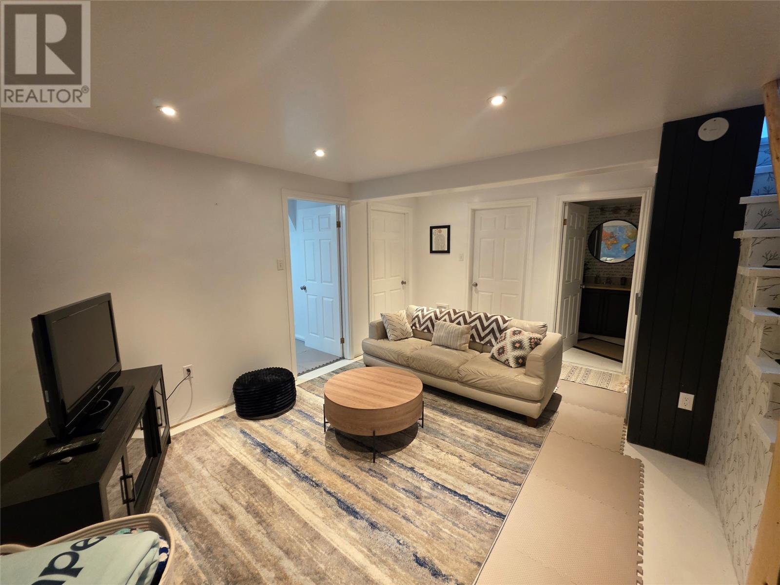 501 Bartlett Drive, Labrador City — photo 14