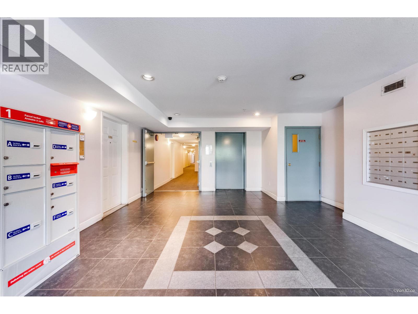 209 5818 Lincoln Street, Vancouver, British Columbia  V5R 4P7 - Photo 3 - R3156755