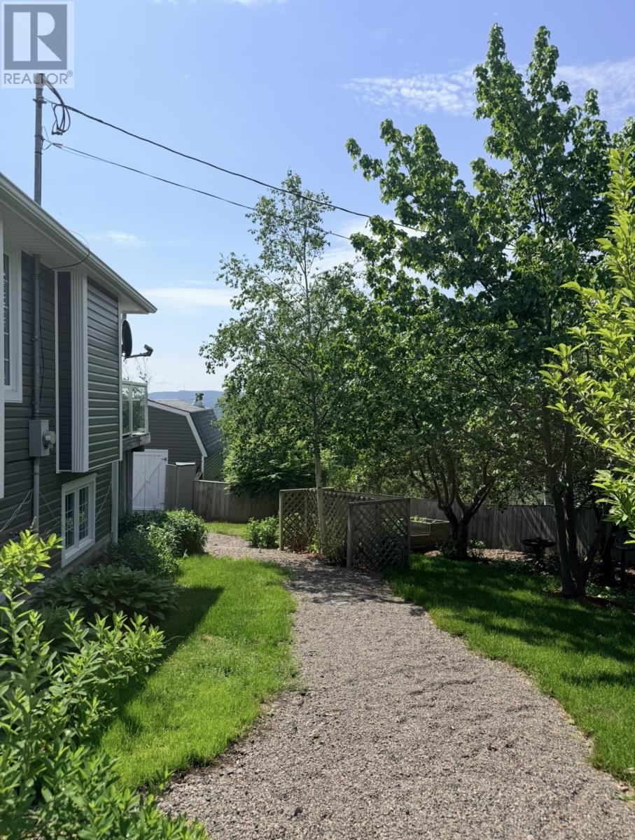 16 Jean D'arc Place, Clarenville — photo 39
