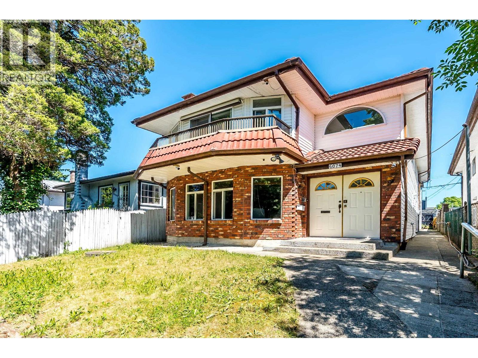 6074 SHERBROOKE STREET, Vancouver, British Columbia