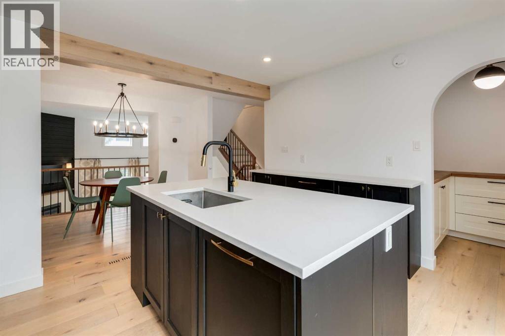 256 Point Mckay Terrace NW, Calgary, Alberta  T3B 4V6 - Photo 17 - A2323724